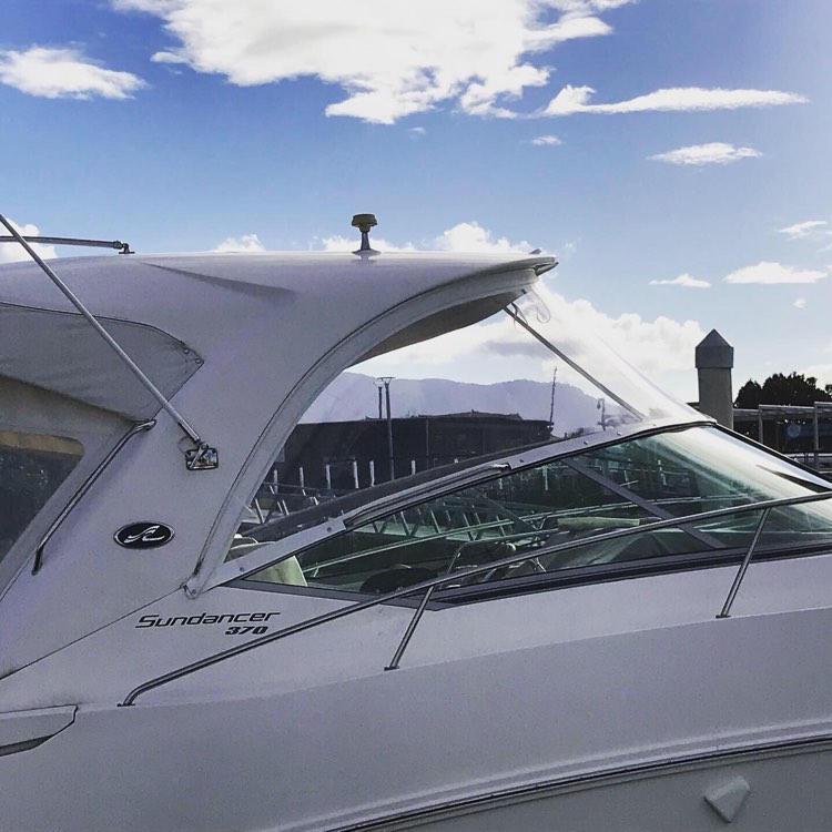 Canvas enclosure - Sundancer 370